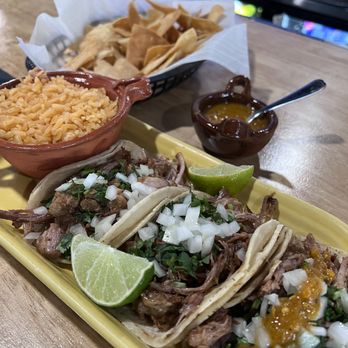 Neza Mexican Restaurant - Carnitas lunch tacos special - Mexican Near Me - Warwick, Rhode Island