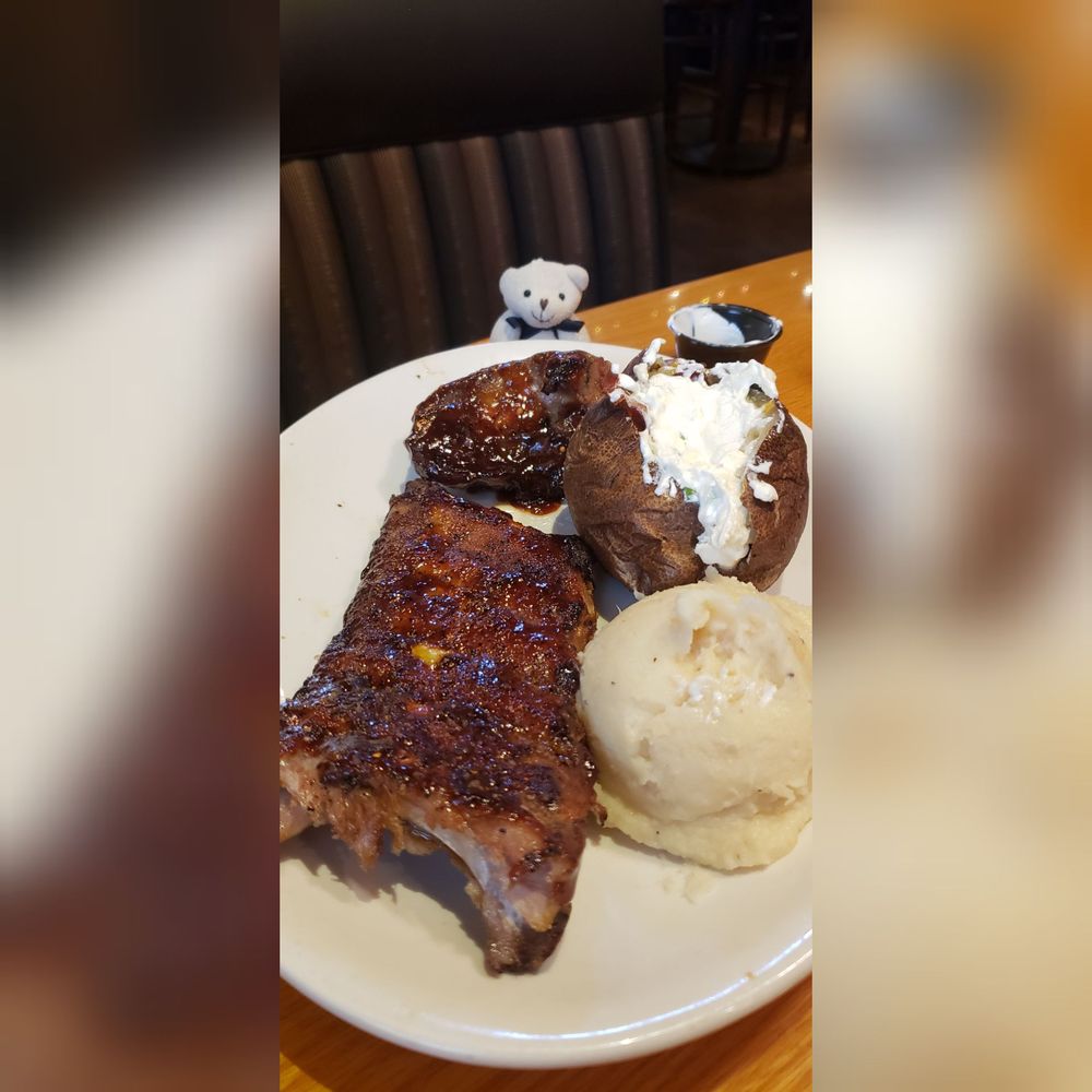 BJ's Restaurant & Brewhouse