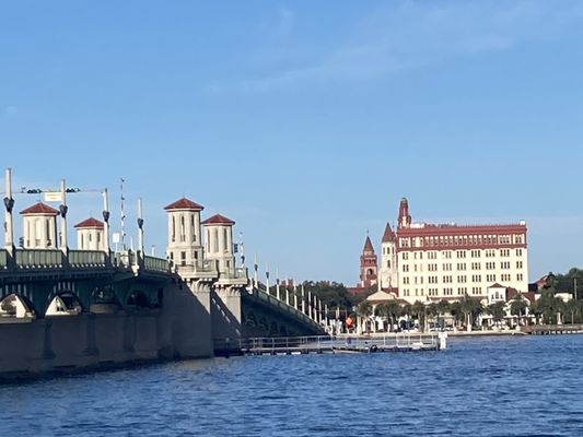 Edgewater Inn by null