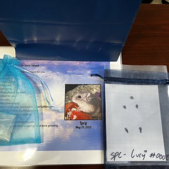 Small Paws Cremations - Lucys memorial package - Pet Cremation Services Near Me - Los Angeles, California Small Paws Cremations - Lucys memorial package - Pet Cremation Services Near Me - Los Angeles, California