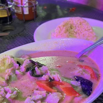 Spicy Lime Thai - Spicy green curry 10/10 - Thai Near Me - Encino, California