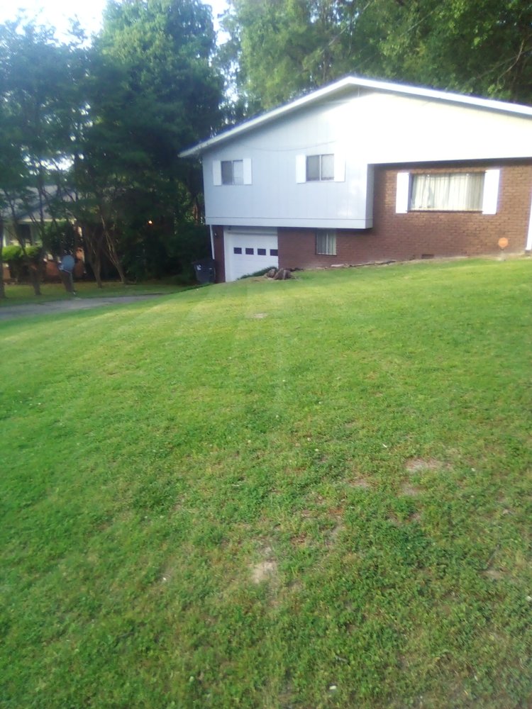 Slide of S&df Lawn Maintenance