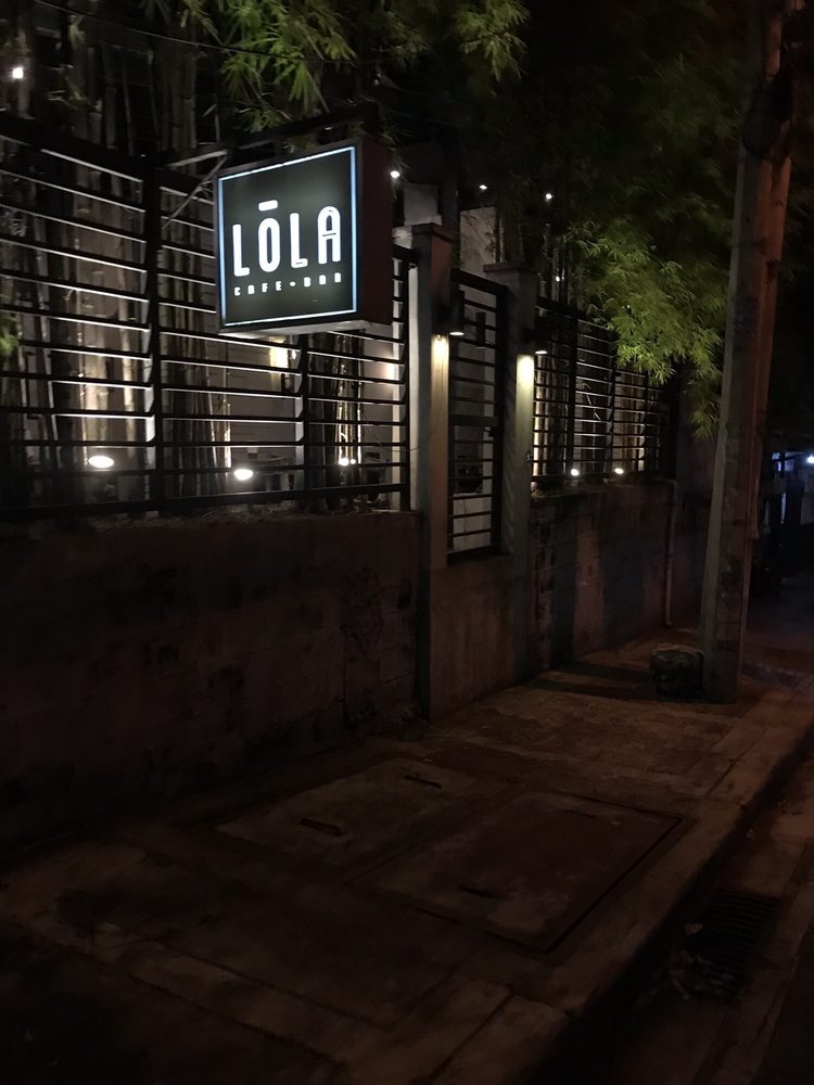 LOLA CAFE + BAR 18 Photos & 10 Reviews 99 Scout Lozano Street