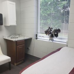 ARS Medical Primary Care Clinic - Clinic exam room