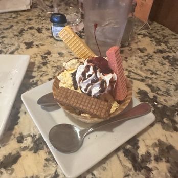 La Cueva Restaurante Mexicano - Fried ice cream - Mexican Near Me - Torrey, Utah La Cueva Restaurante Mexicano - Fried ice cream - Mexican Near Me - Torrey, Utah
