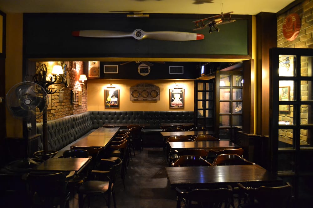 Corvus Pub