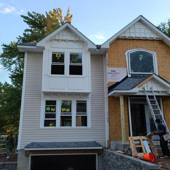 Cosme Contractor - a house under construction - Roofing Near Me