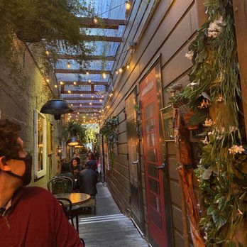 The Fly Trap - Outdoor dining area (alley) - Bars Near Me - San Francisco, California The Fly Trap - Outdoor dining area (alley) - Bars Near Me - San Francisco, California