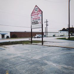George's Drive In Restaurant