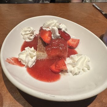 Vida - Strawberry cake - Tapas/Small Plates Near Me - Knoxville, Tennessee