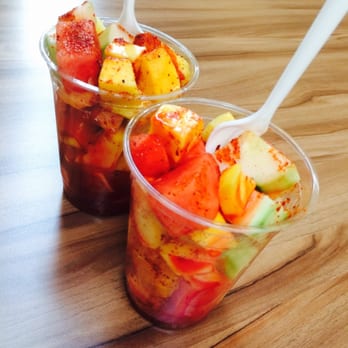 Matt's Gelato - Coctel de Frutas!!! Good enough for me to wish I had gotten a large cup!!! Ahhh the regrets... - Gelato Near Me - Fairfield, California