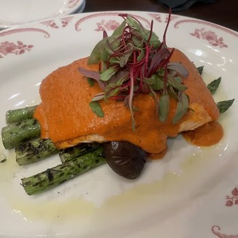 Petterinos - Angry Salmon - American Near Me - Chicago, Illinois Petterinos - Angry Salmon - American Near Me - Chicago, Illinois