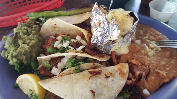 Los Toreados by null