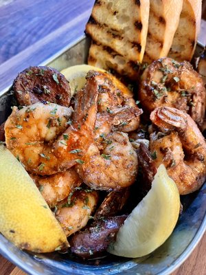 Strut & Dorothy by null