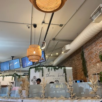 Three Birds Cafe - Vibes - Cafes Near Me - Winter Garden, Florida