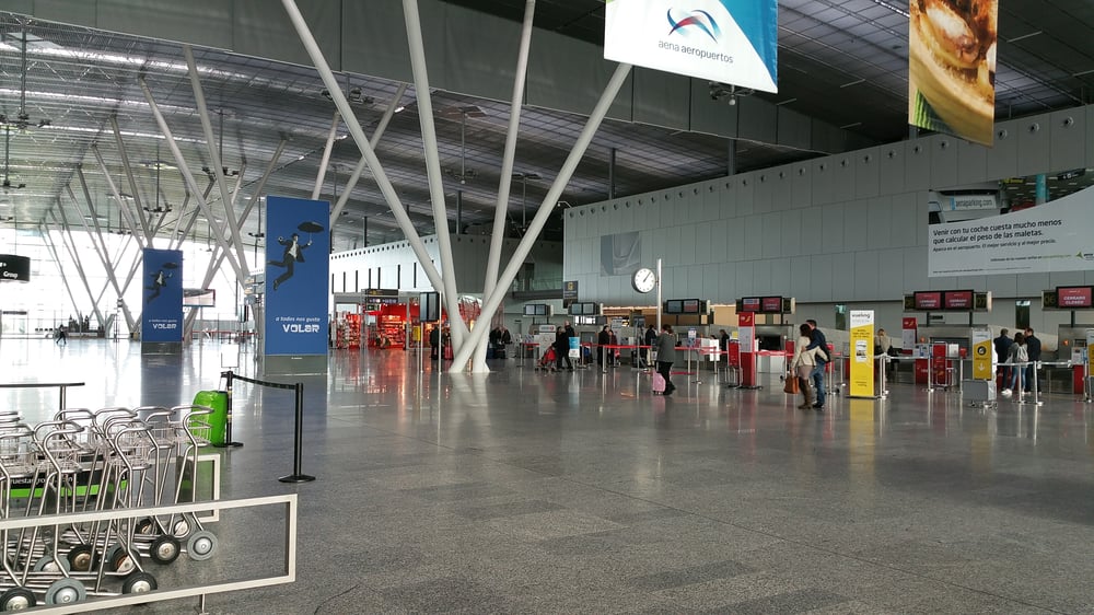 AEROPUERTO DE SANTIAGO AENA INFORMACION Updated September 2024 14