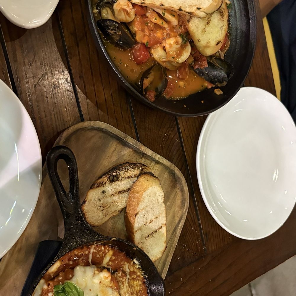 Cioppino, Melanzane Parmigiana Cioppino, Melanzane Parmigiana