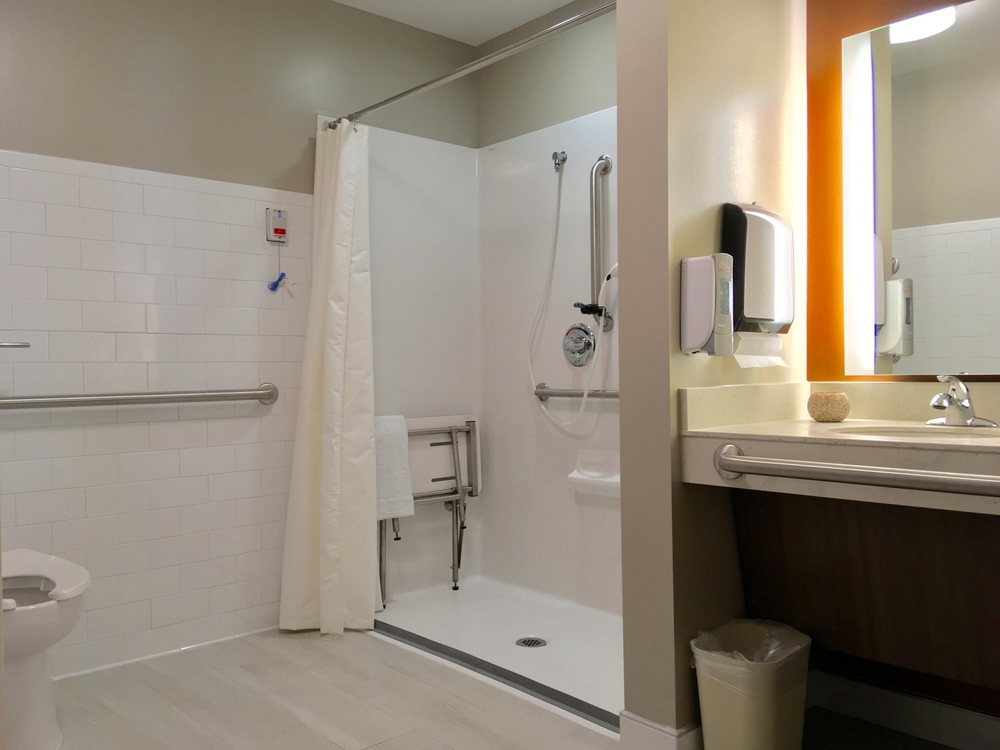 THE CENTER AT FORESIGHT Updated September 2024 606 E Foresight Cir