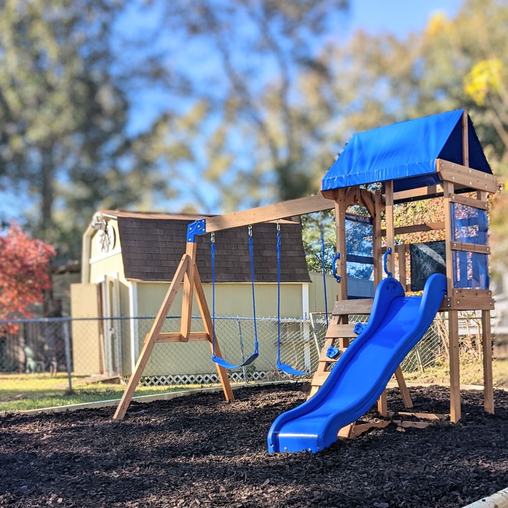 Little Loves Daycare - childcare center in Pace, FL