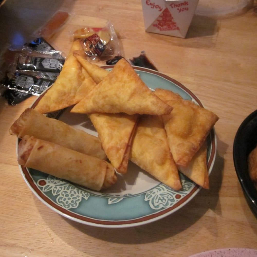 Hunan Cafe - egg rolls and crab rangoon - Chinese Near Me - Herndon, Virginia Hunan Cafe - egg rolls and crab rangoon - Chinese Near Me - Herndon, Virginia