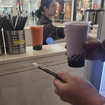 Big Orange Bubble Tea - Juice Bars & Smoothies Near Me - Tukwila, Washington