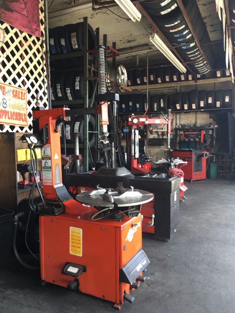 ROSECRANS TIRES Updated July 2024 19 Reviews 4911 E Rosecrans Ave