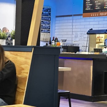 Bo & Vine Burger - Counter inside at Eugene location - Burgers Near Me - Eugene, Oregon