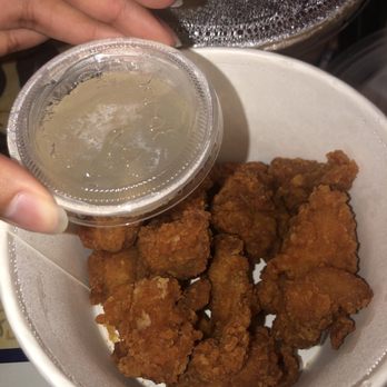 BBQ+RICE - Eaho - Korean Fried Chicken, comes with some type of citrusy vinegar dipping sauce which is surprising good - Korean Near Me - Los Angeles, California