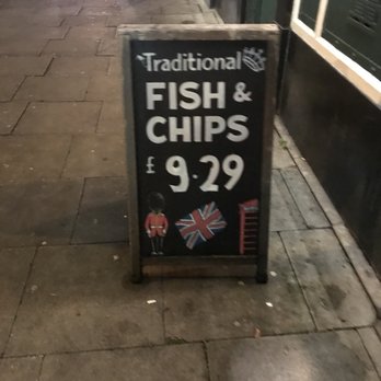 Lucas Arms - Pubs Near Me - London, XGL