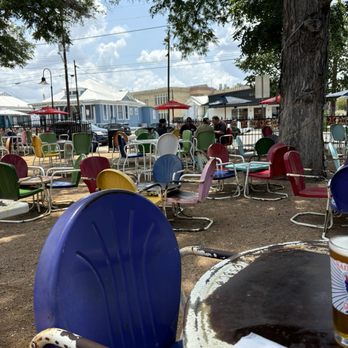 The Friendly Spot - Beer Gardens Near Me - San Antonio, Texas