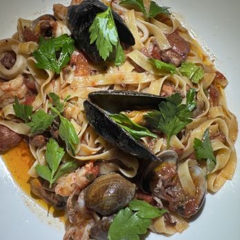 Felice Brickell - Paccheri con Frutti di Mare* - Italian Near Me - Miami, Florida