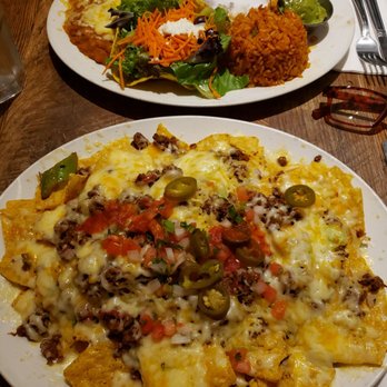 3 Amigos - Nachos & Enchilada - Mexican Near Me - Montreal, Quebec 3 Amigos - Nachos & Enchilada - Mexican Near Me - Montreal, Quebec