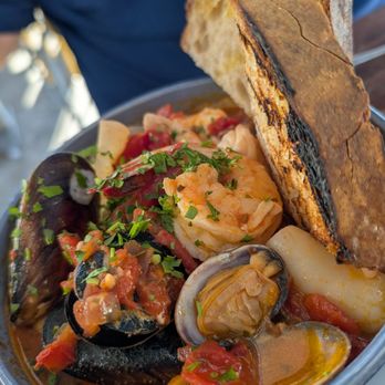 Hog Island Oyster Co - Seafood stew - Seafood Near Me - Napa, California Hog Island Oyster Co - Seafood stew - Seafood Near Me - Napa, California