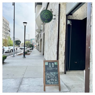 Audio Graph Beer Co. by null