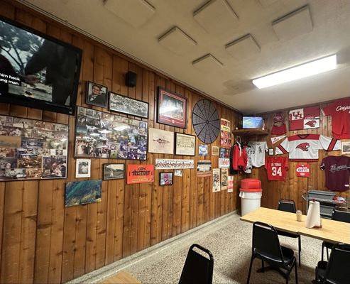 Mandola's Deli by null