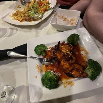 Ricky's Thai - Orange chicken - Thai Near Me - Skillman, New Jersey