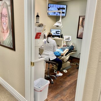 Peter L. Thompson, DDS - General Dentistry Near Me - Portales, New Mexico Peter L. Thompson, DDS - General Dentistry Near Me - Portales, New Mexico