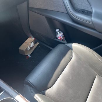 Tesla - Las Vegas - Condition of loaner car - Car Dealers Near Me - Las Vegas, Nevada