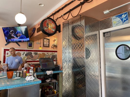 Harpoon Harry's by null