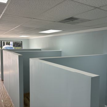 Treasure Coast Elite Painting - Half walls, prepped, patched, and ready to paint, 2 coats, they look like new! - Painters Near Me - Vero Beach, Florida Treasure Coast Elite Painting - Half walls, prepped, patched, and ready to paint, 2 coats, they look like new! - Painters Near Me - Vero Beach, Florida