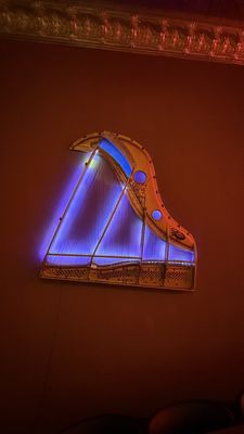 SQZBX Brewery & Pizza by null