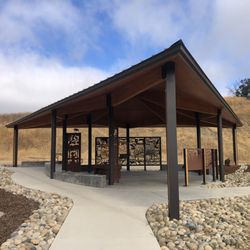 Shadow Cliffs Park Company - Brand new structure called the Interpretive Pavilion