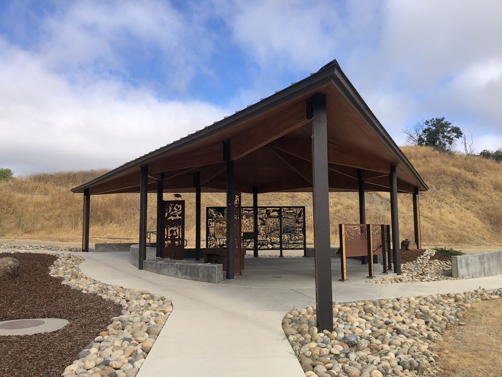 Shadow Cliffs Park Company Logo
