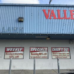 Valley Thrift Center