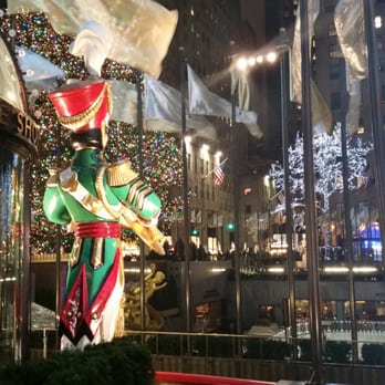 Rockefeller Center - Shopping Centers Near Me - New York, New York Rockefeller Center - Shopping Centers Near Me - New York, New York