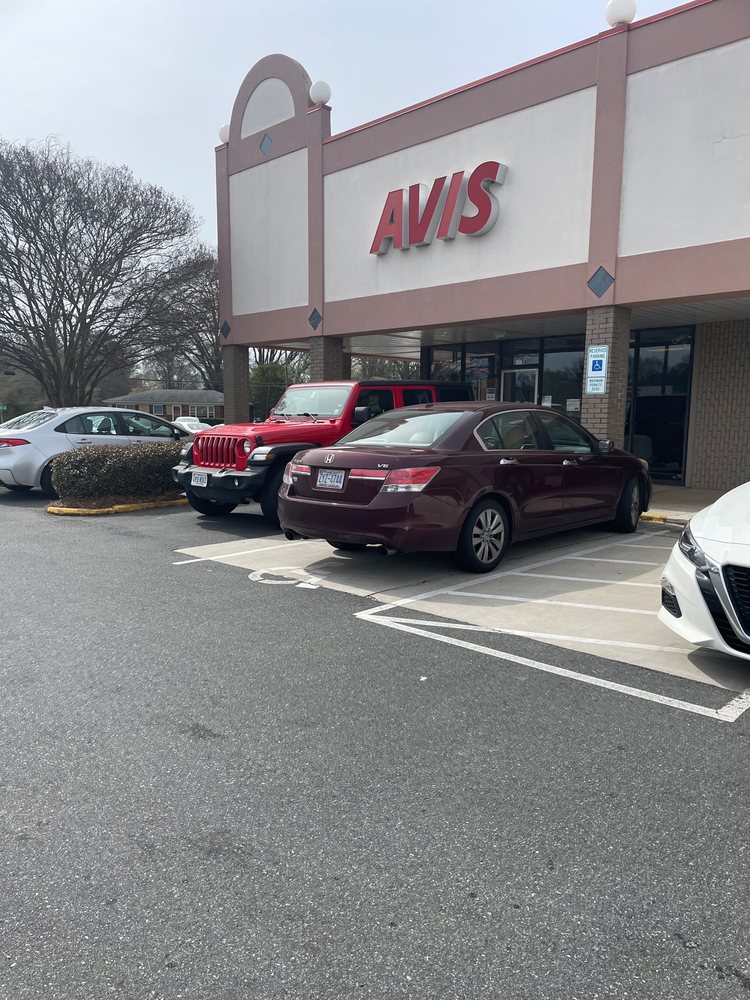 AVIS RENT A CAR Updated August 2024 22 Reviews 4430 E Independence Blvd, Charlotte, North