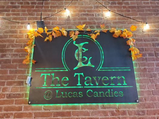 Lucas Candies by null