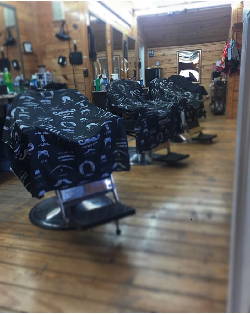 ACAPULCO BARBER SHOP 2010 N Zarzamora St, San Antonio, Texas Barbers Phone Number Yelp