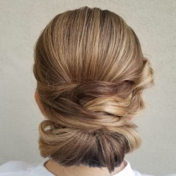 Seco Blowdry Studio - Hair Stylists Near Me - Pasadena, California