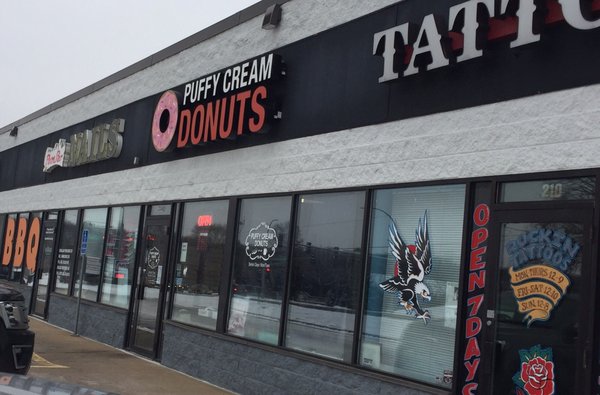 Puffy Cream Donuts Plus by null